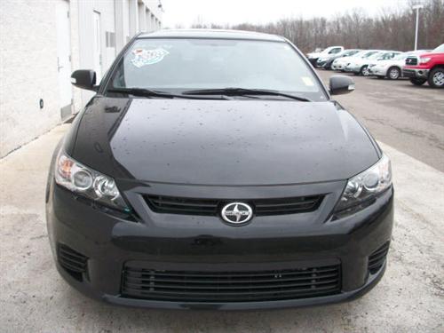 Scion tC 2011 photo 1