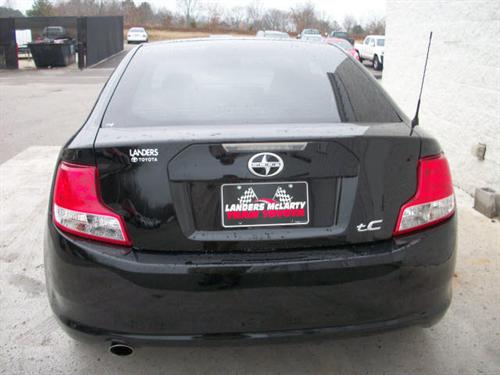 Scion tC 2011 photo 4