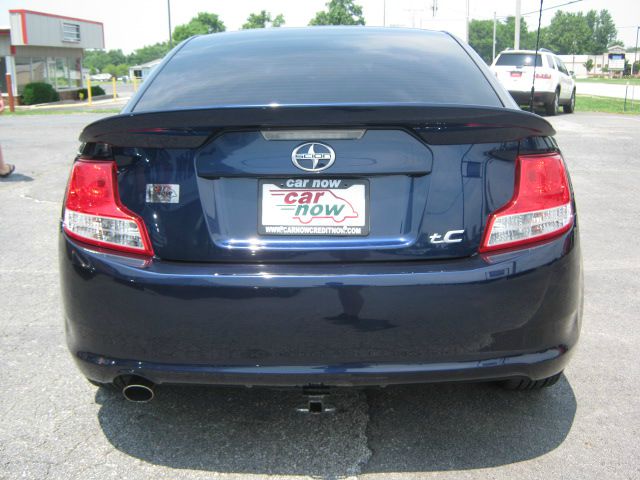 Scion tC 2011 photo 2