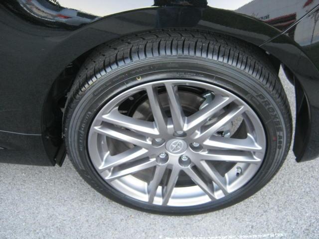 Scion tC 2012 photo 1