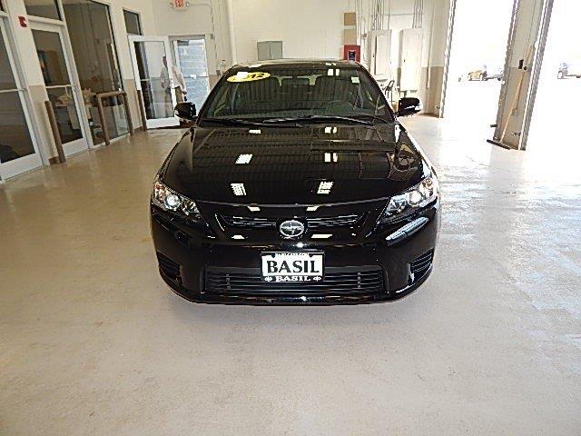 Scion tC 2012 photo 3