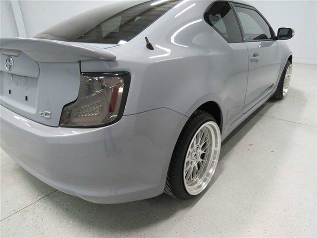 Scion tC 2012 photo 11