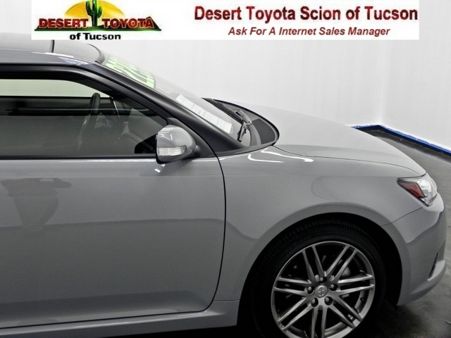 Scion tC 2013 photo 4