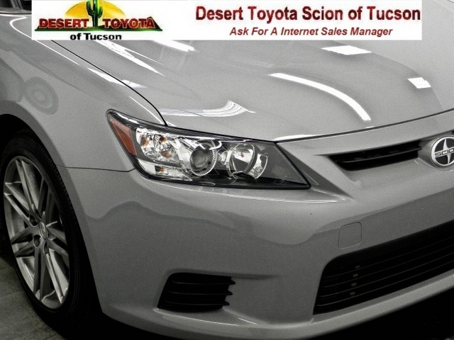 Scion tC 2013 photo 5