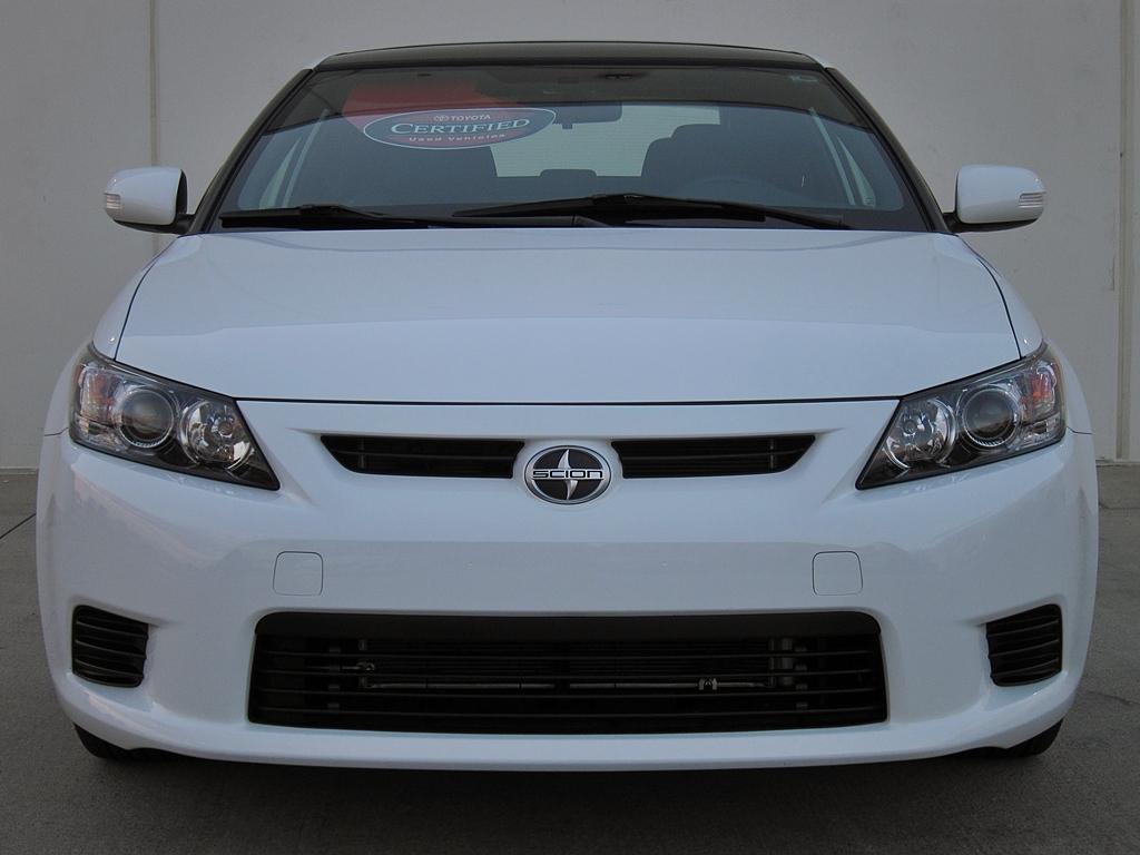 Scion tC 2013 photo 3
