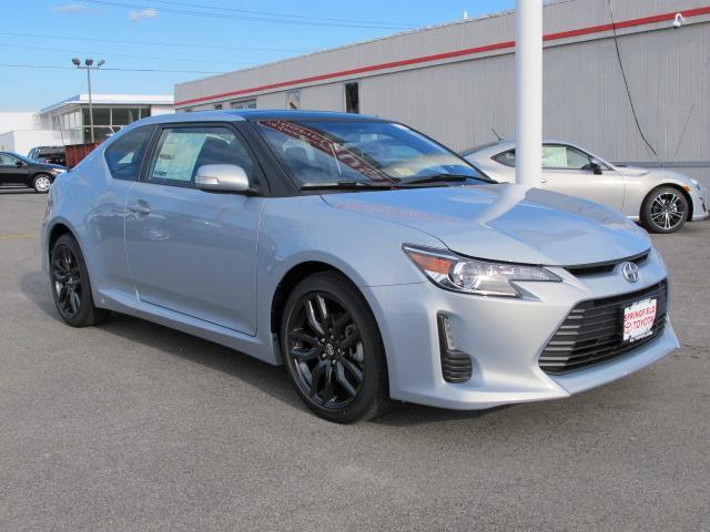Scion tC 2014 photo 2