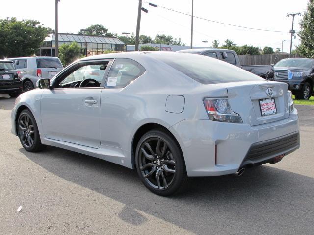 Scion tC 2014 photo 3