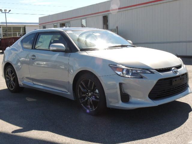 Scion tC 2014 photo 2