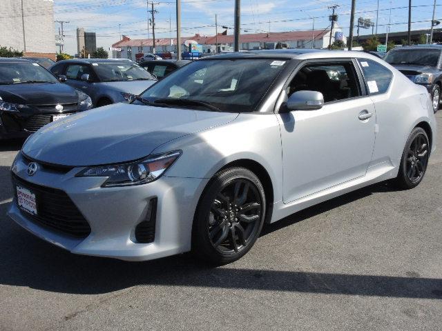 Scion tC 2014 photo 2