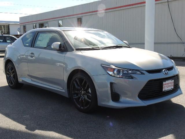 Scion tC 2014 photo 4