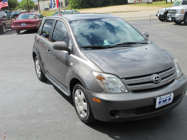 Scion xA 1 Owner Hatchback