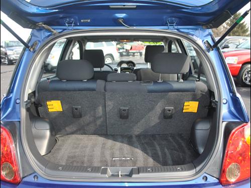 Scion xA 2005 photo 1