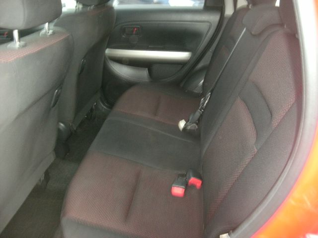 Scion xA 2005 photo 3