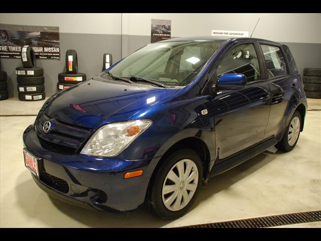 Scion xA 2.0T Wolfsburg Edition Hatchback