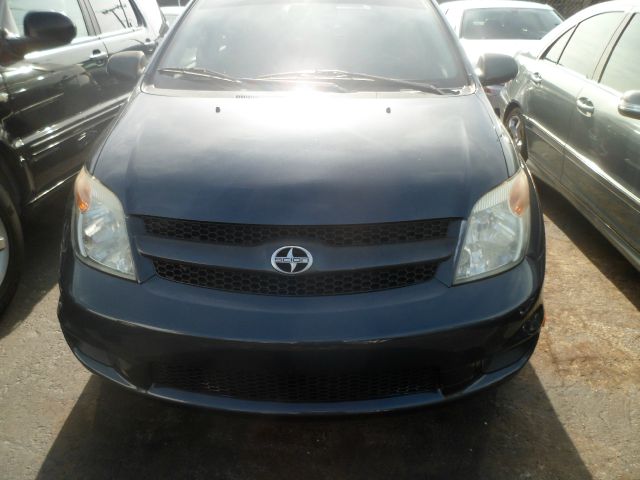 Scion xA 1 Owner Hatchback