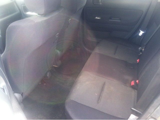 Scion xB 2004 photo 3