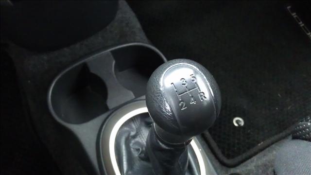 Scion xB 2005 photo 5