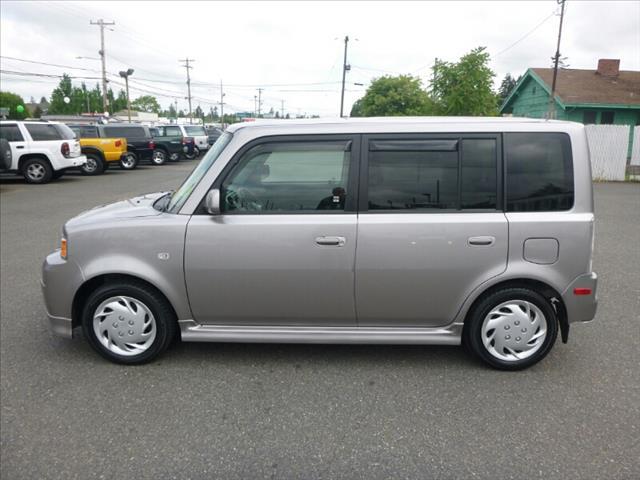 Scion xB 2006 photo 3