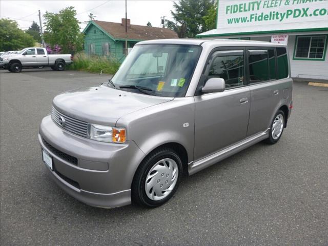 Scion xB 2006 photo 4