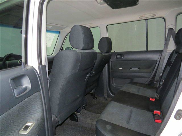 Scion xB 2006 photo 1
