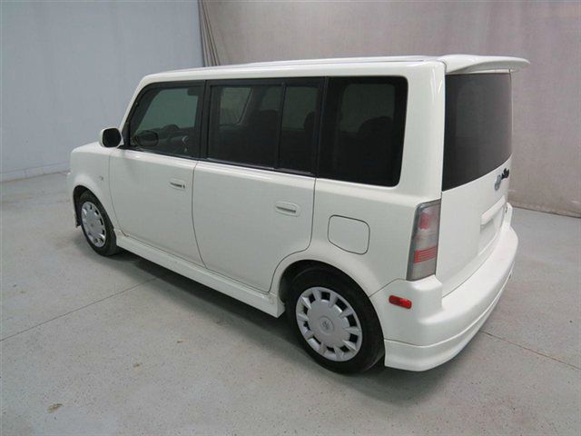 Scion xB 2006 photo 19