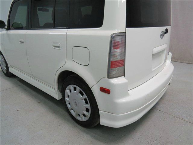 Scion xB 2006 photo 8
