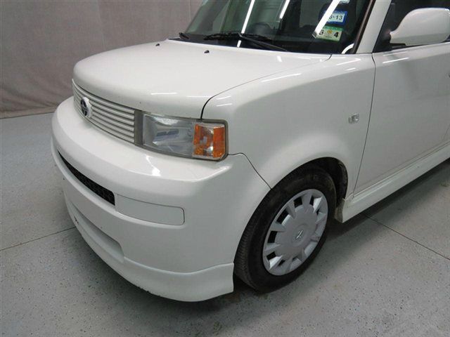 Scion xB 2006 photo 9