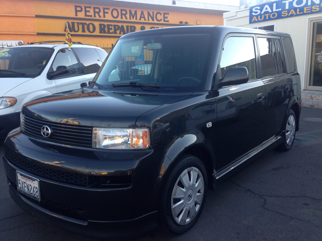 Scion xB 2006 photo 4