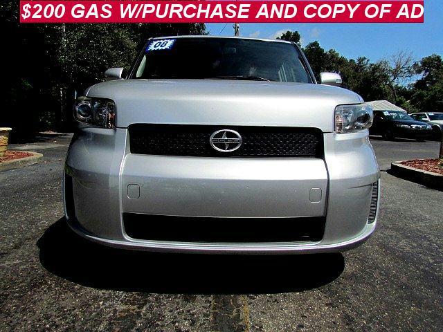 Scion xB 2008 photo 2
