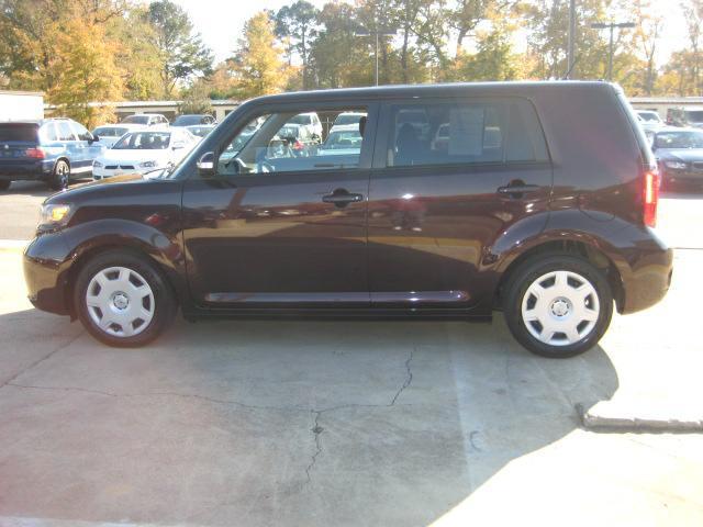 Scion xB 2008 photo 4