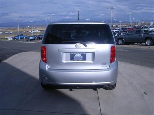 Scion xB 2008 photo 1