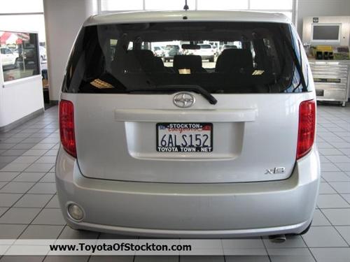 Scion xB 2008 photo 3