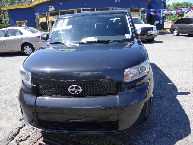 Scion xB 2008 photo 2