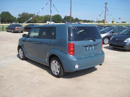 Scion xB 2008 photo 1
