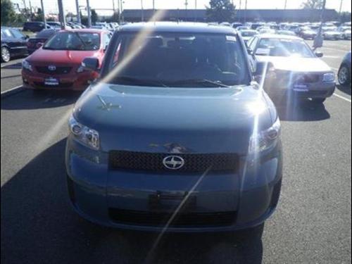 Scion xB 2008 photo 1