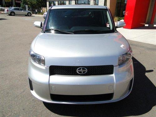 Scion xB 2008 photo 1