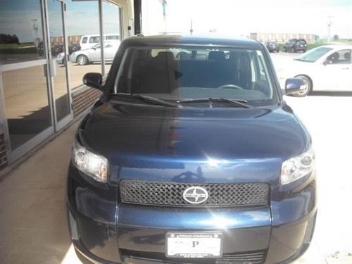 Scion xB 2008 photo 2