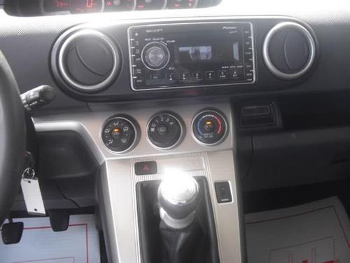 Scion xB 2008 photo 3