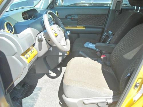 Scion xB 2008 photo 1