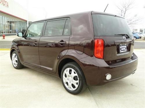 Scion xB 2008 photo 3