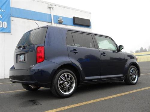 Scion xB 2008 photo 4