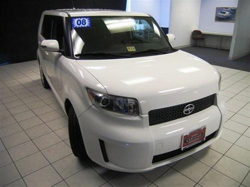 Scion xB 2008 photo 1