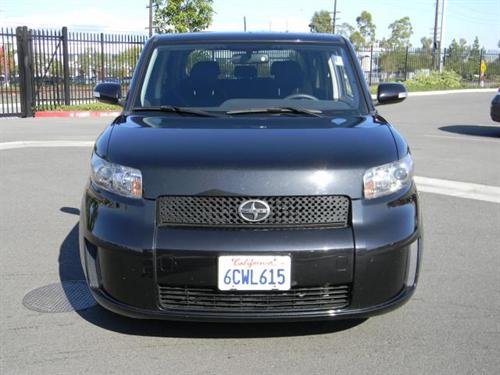 Scion xB 2008 photo 1