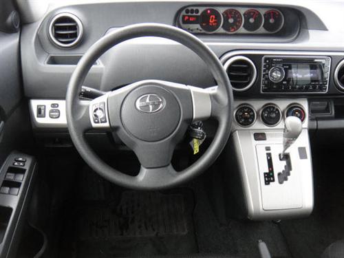 Scion xB 2008 photo 4