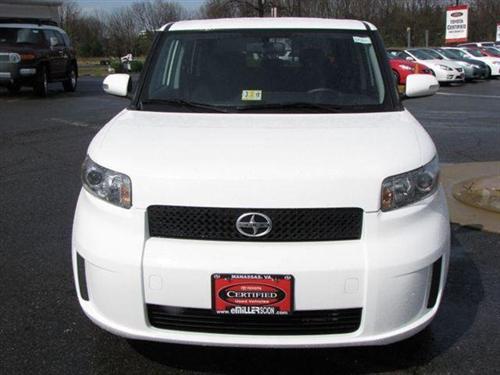 Scion xB 2008 photo 1