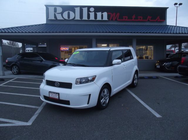 Scion xB 2008 photo 4