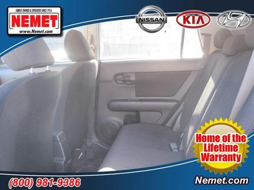 Scion xB 2008 photo 2