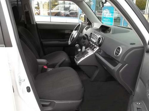 Scion xB 2008 photo 3