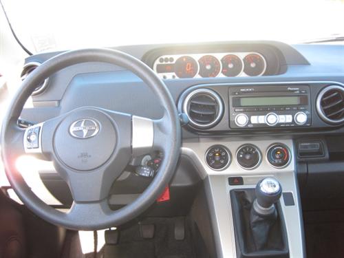 Scion xB 2008 photo 2