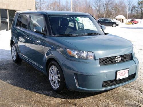Scion xB 2008 photo 2